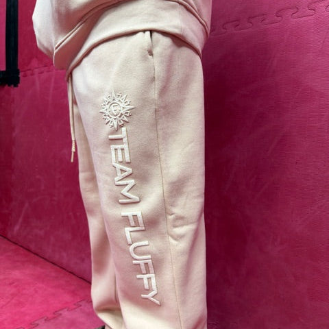 Fluffy SWEATSUIT [CREAM COLOR]!