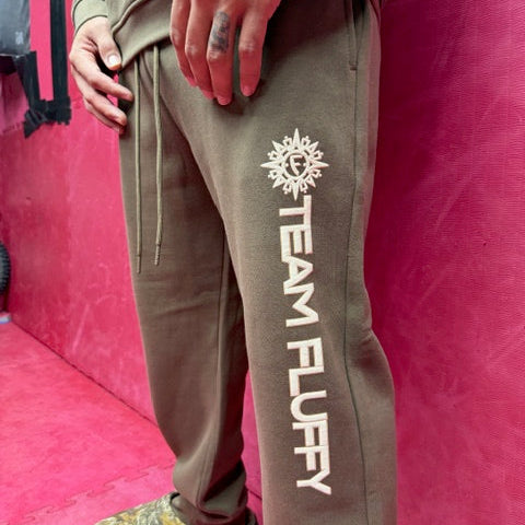 Fluffy SWEATSUIT [BROWN COLOR]!